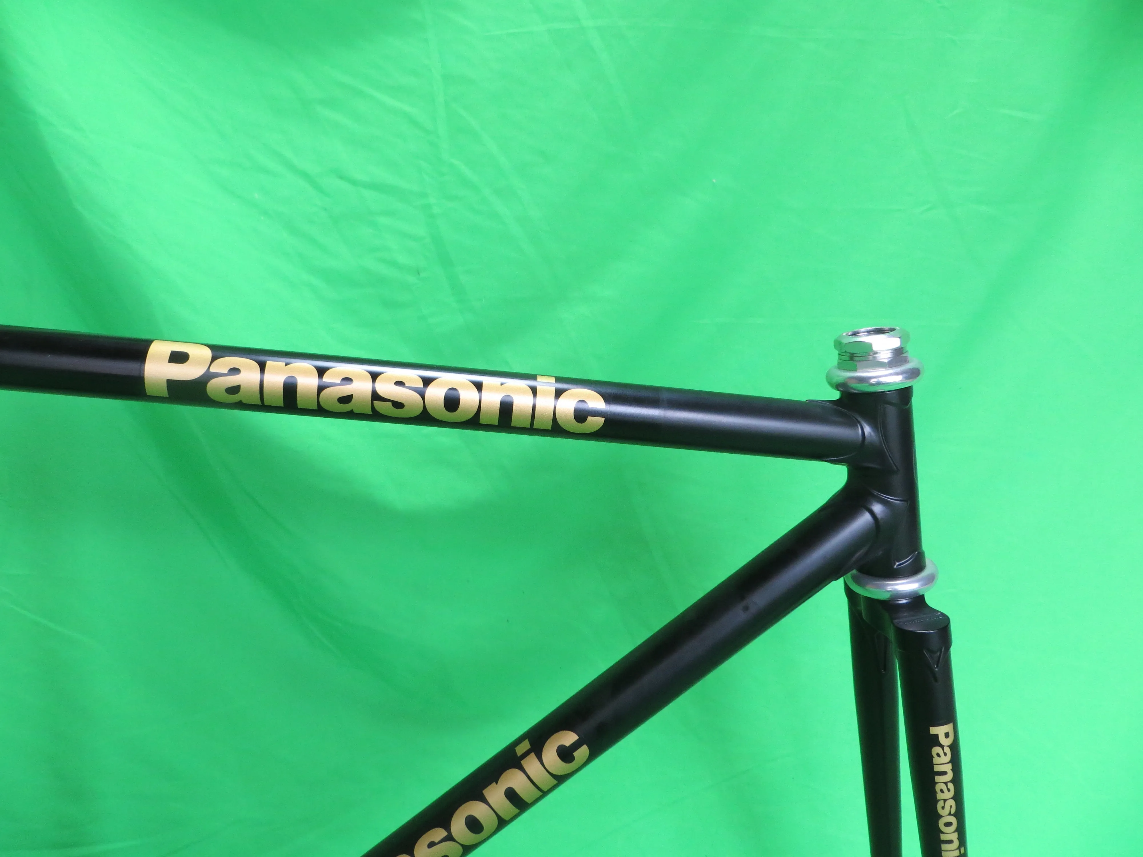 Panasonic // Matte Black // 50cm