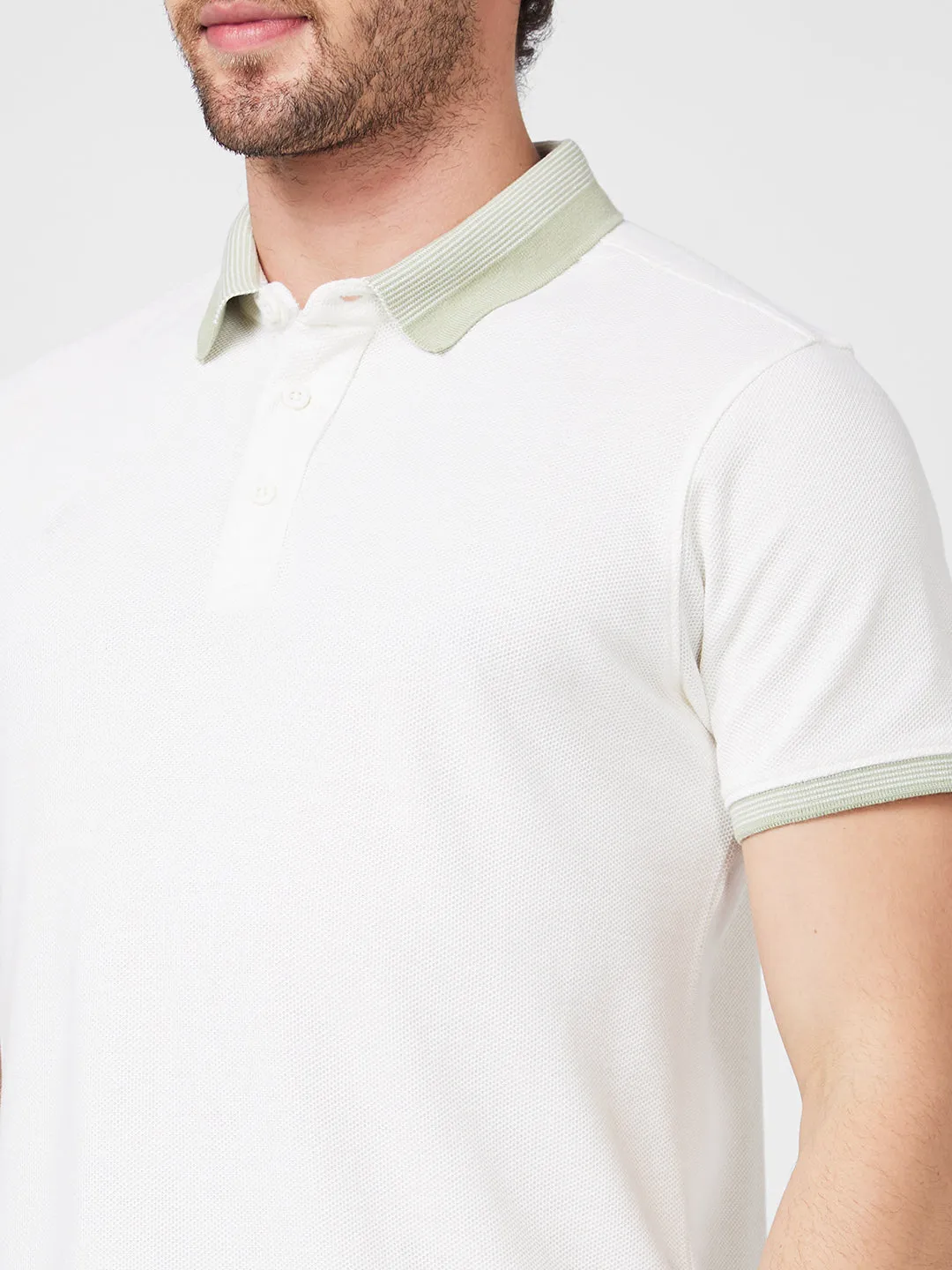 Spykar Polo Neck Half Sleeve Off White Solid T-Shirt For Men