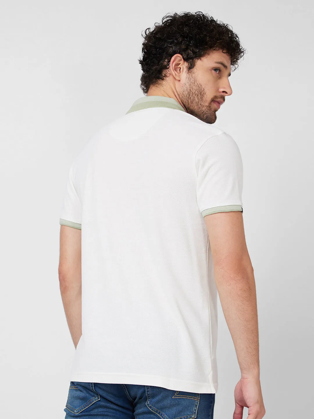 Spykar Polo Neck Half Sleeve Off White Solid T-Shirt For Men